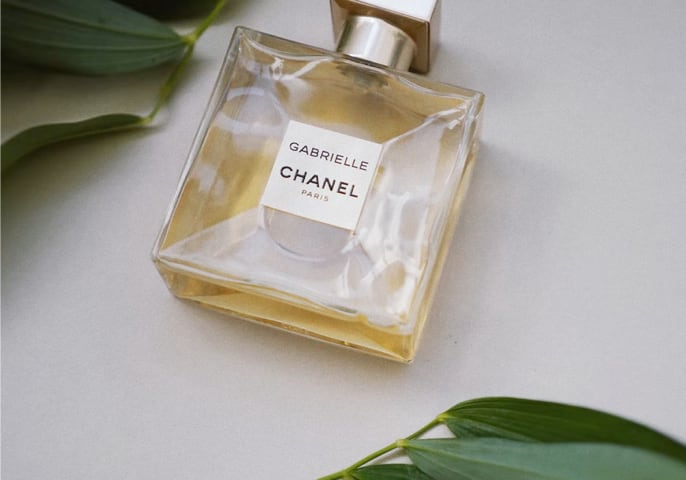 mobile image of perfume